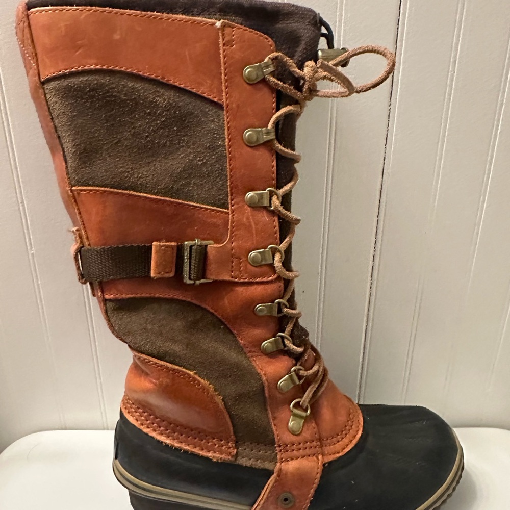 Sorel Conquest Carly Waterproof Boots NL2033-281